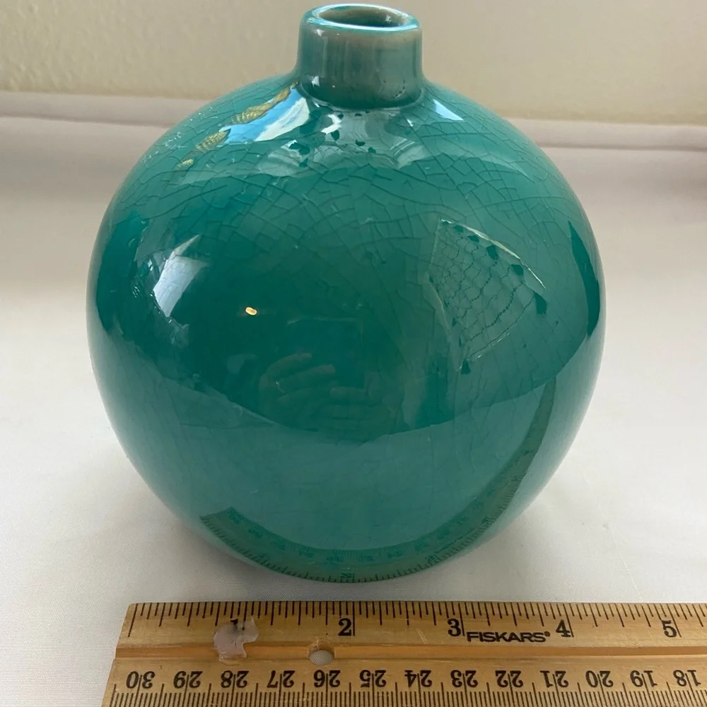 Crate&Barrel ceramic bud vase
